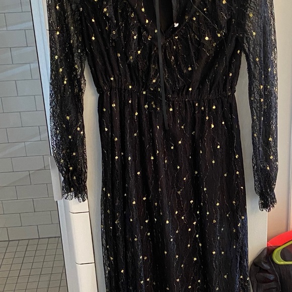 Stand out peasant dress with lace overlay maxi - Picture 6 of 9